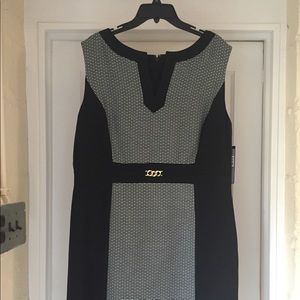 TAHARI by Arthur S Levine DRESS